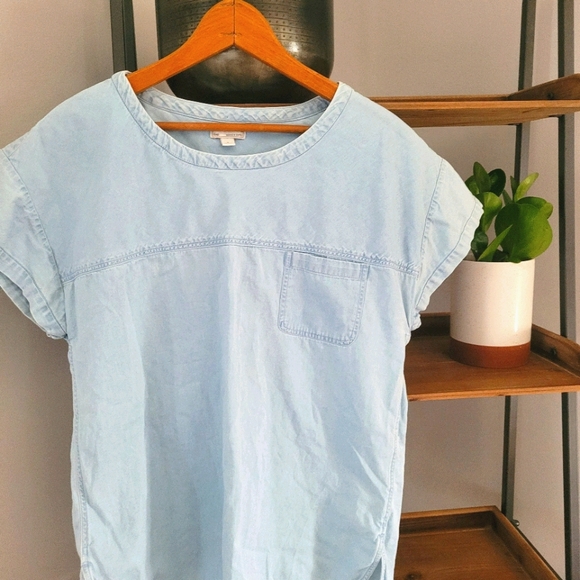 GAP Tops - Gap Denim women's shirt with pocket, M
